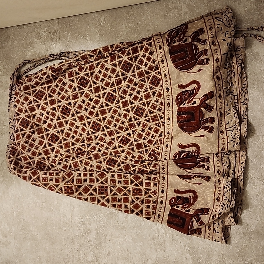 Patterned elephant wrap skirt